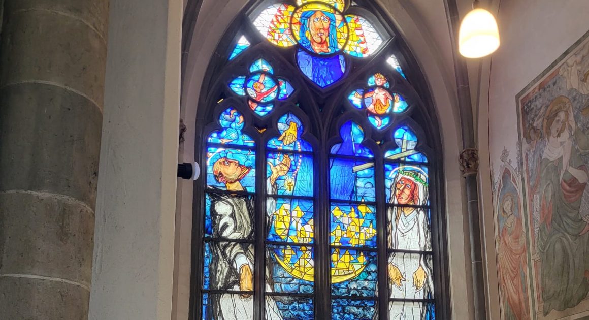 Lüpertz-Fenster Rosenkranz
