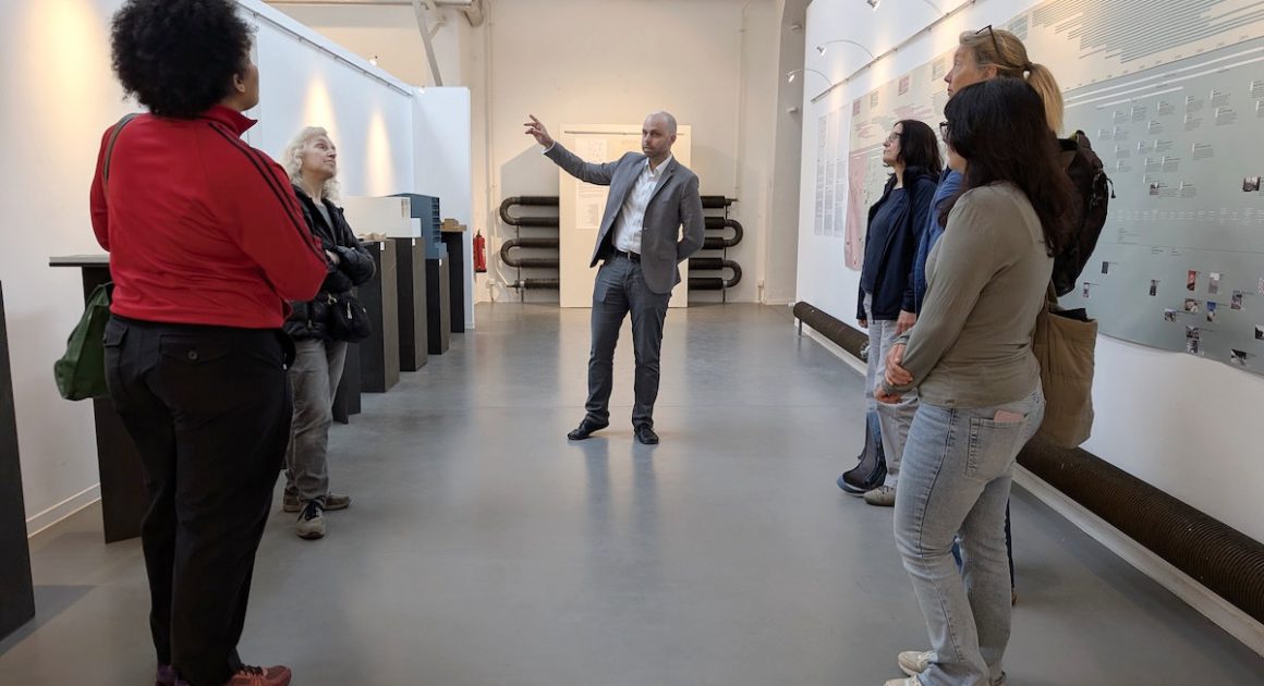 Studierende besuchten Ausstellung „Young Portuguese Architecture“ im Forum der Stiftung Findeisen